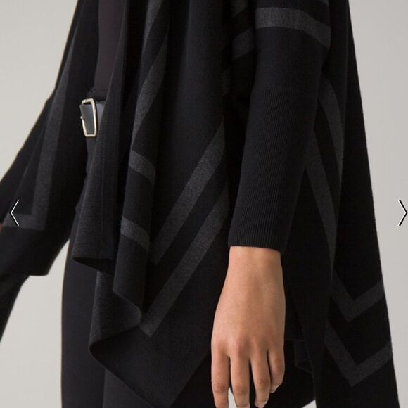 White House Black Market Ruana Wrap - Picture 4 of 15